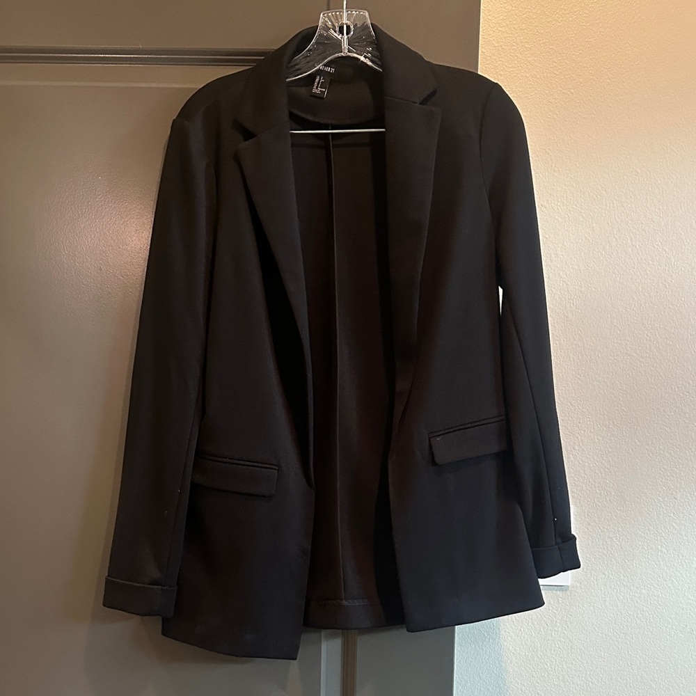 Forever 21 Black Blazer